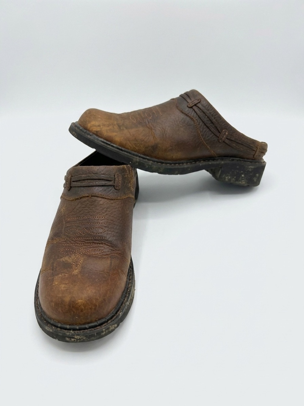 Roper Brown Leather Slip-On Mules
